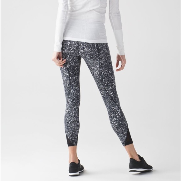 Lululemon Inspire II - Picture 10 of 13